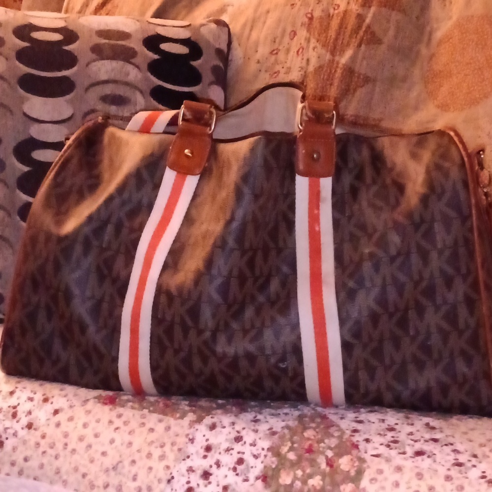 Michael kors duffle bag